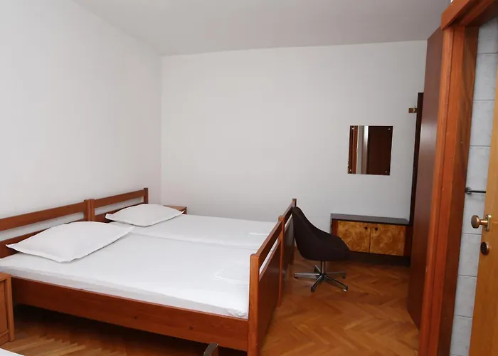 Dinka Apartament