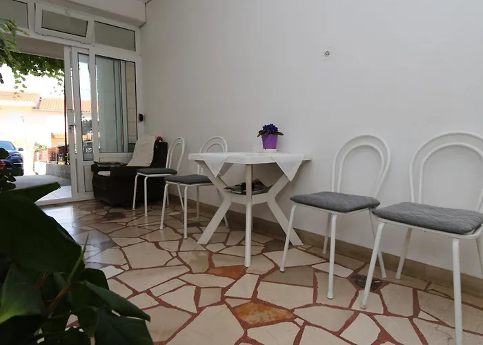 Apartament Dinka